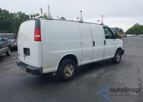 2015 Chevrolet Express 2500 Work Van from USA, damaged, VIN 1GCWGFCF6F1143899